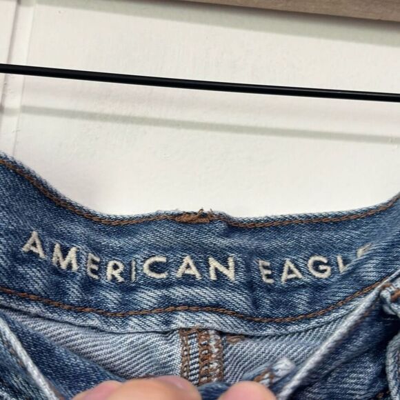 American Eagle Mom Cuffed Jean Shorts Size 0 - Picture 2 of 6